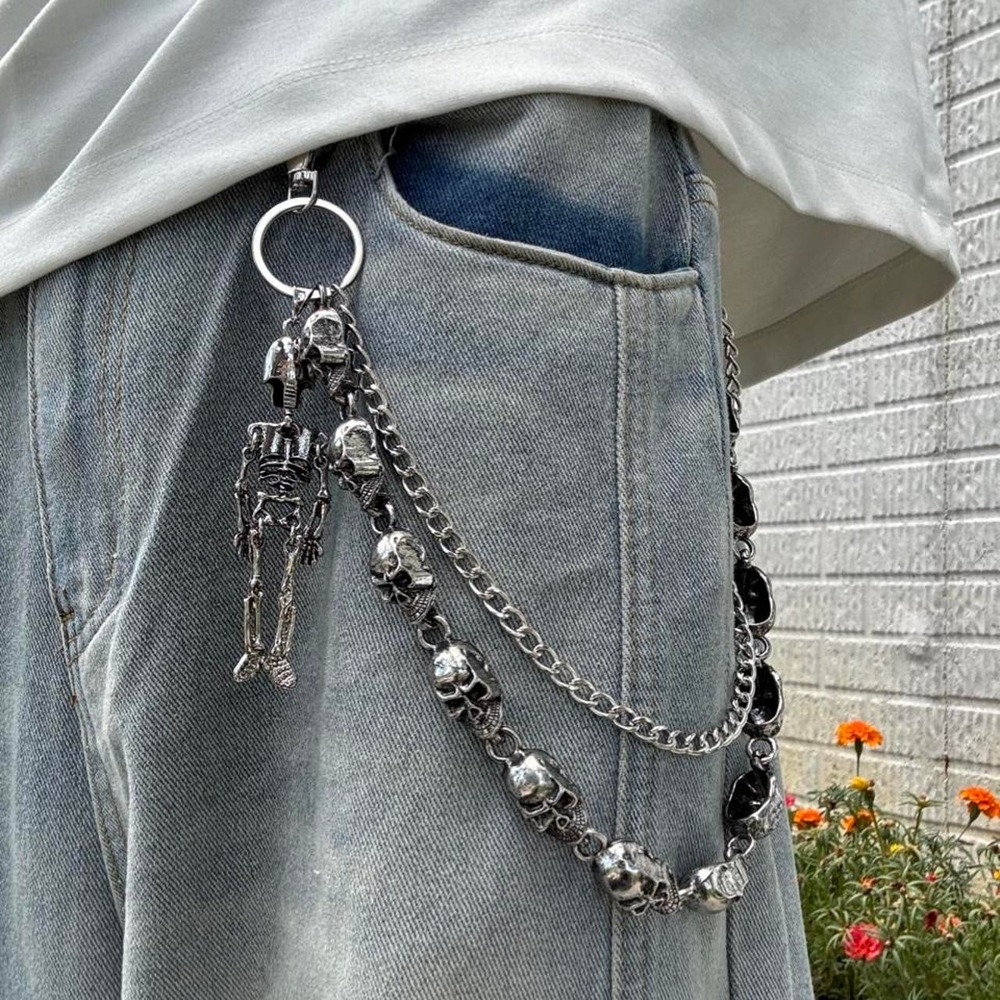 Silver Skull Charm Wallet Chain